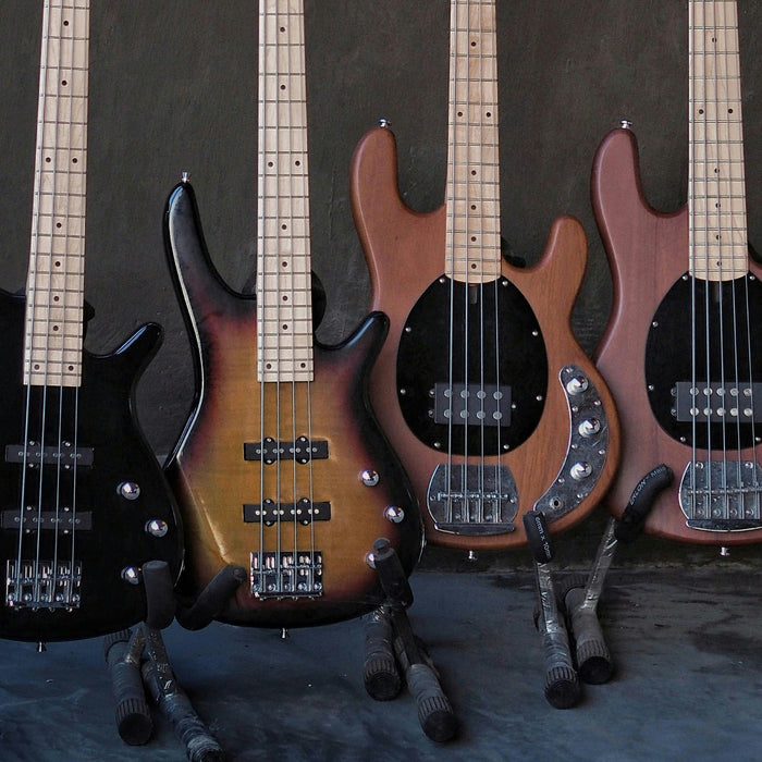 Should I Start Learning with a 4-string or 5-string Bass Guitar?