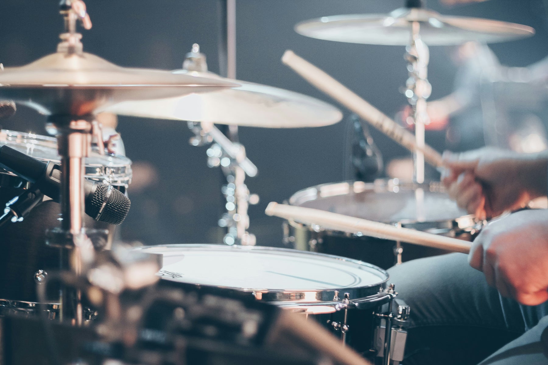 My Kid Wants to Learn Drums: Why an Electronic Drumset is the Best Choice for Your Aspiring Musician